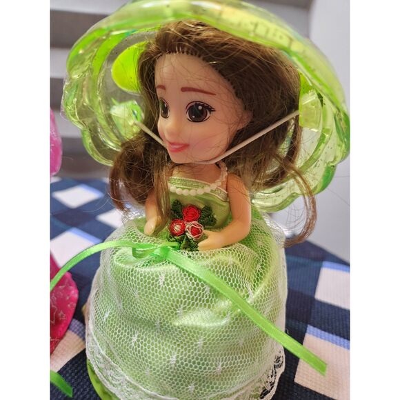 Haschel Toys | Cupcake Surprize Dolls | Lot of 2 - Picture 6 of 6